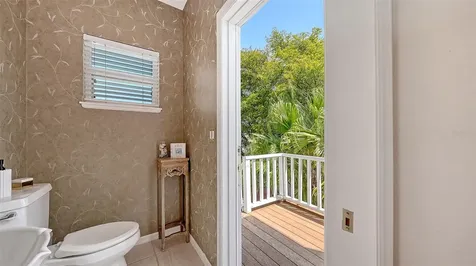 3040 Gulf Of Mexico Drive Longboat Key FL 34228