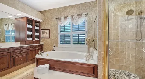 3040 Gulf Of Mexico Drive Longboat Key FL 34228