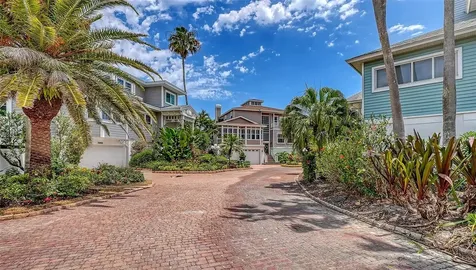 3040 Gulf Of Mexico Drive Longboat Key FL 34228