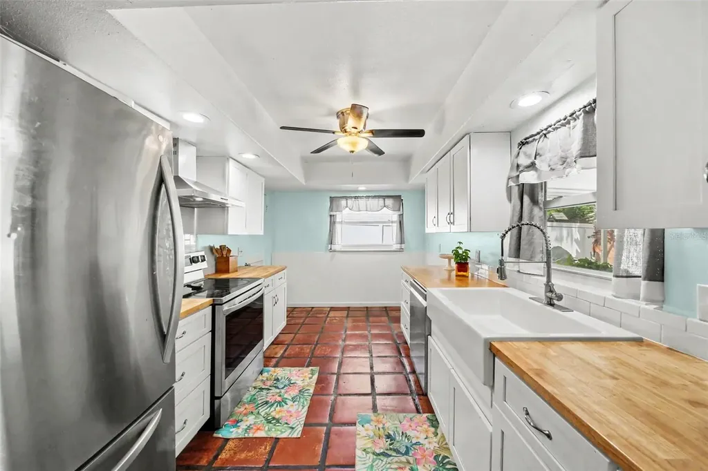 3615 Palm Avenue Apopka FL 32703