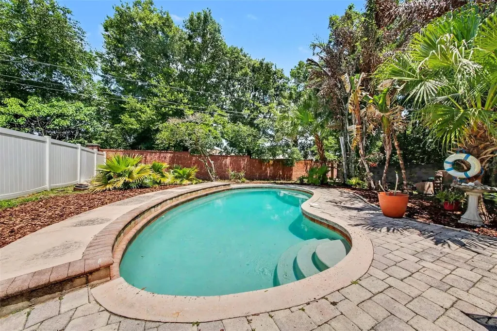 3615 Palm Avenue Apopka FL 32703