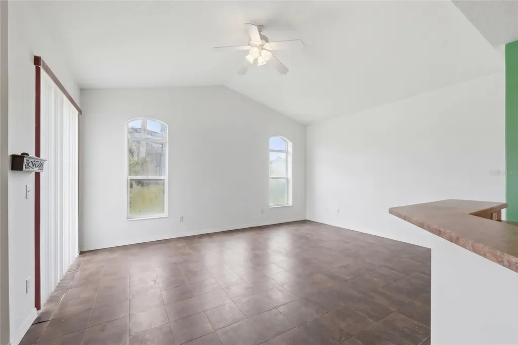 208 Corvina Drive Davenport FL 33897
