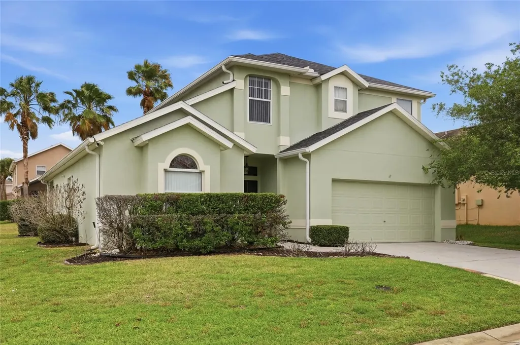 208 Corvina Drive Davenport FL 33897