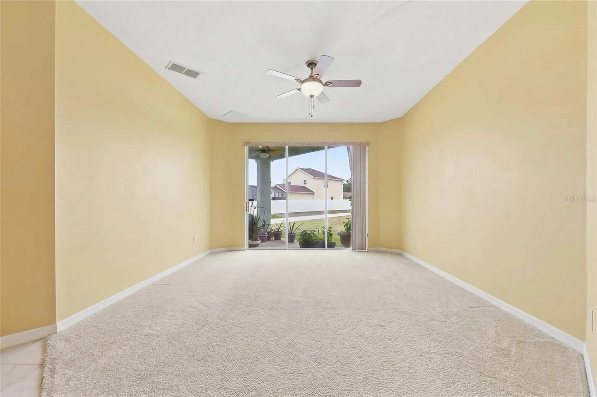 208 Corvina Drive Davenport FL 33897