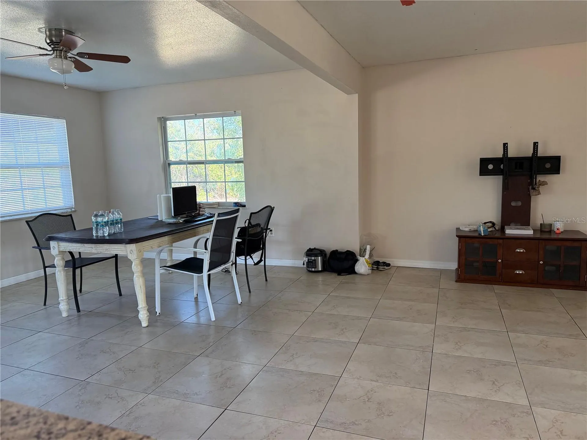 2122 Gulf City Road Ruskin FL 33570