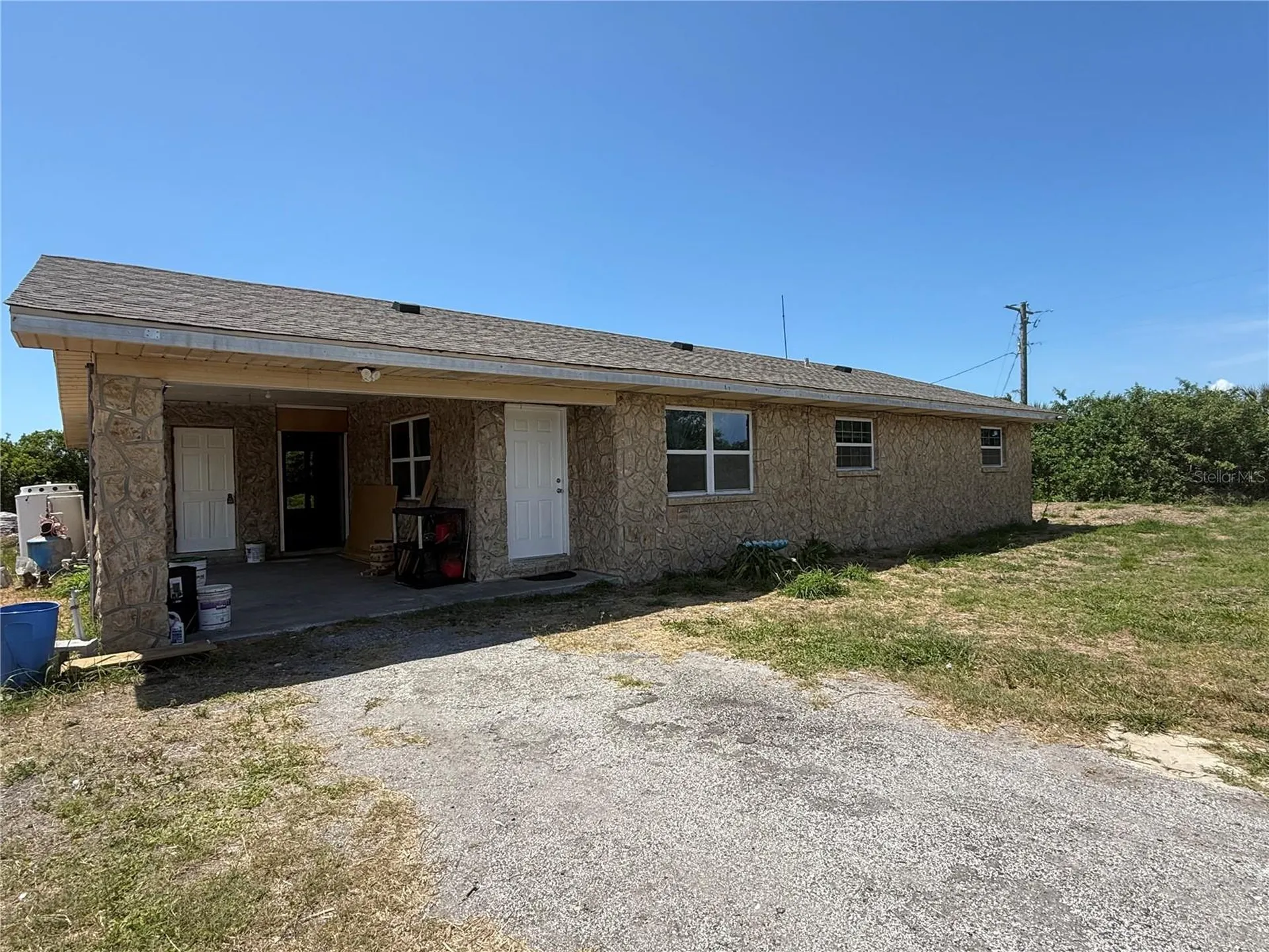 2122 Gulf City Road Ruskin FL 33570