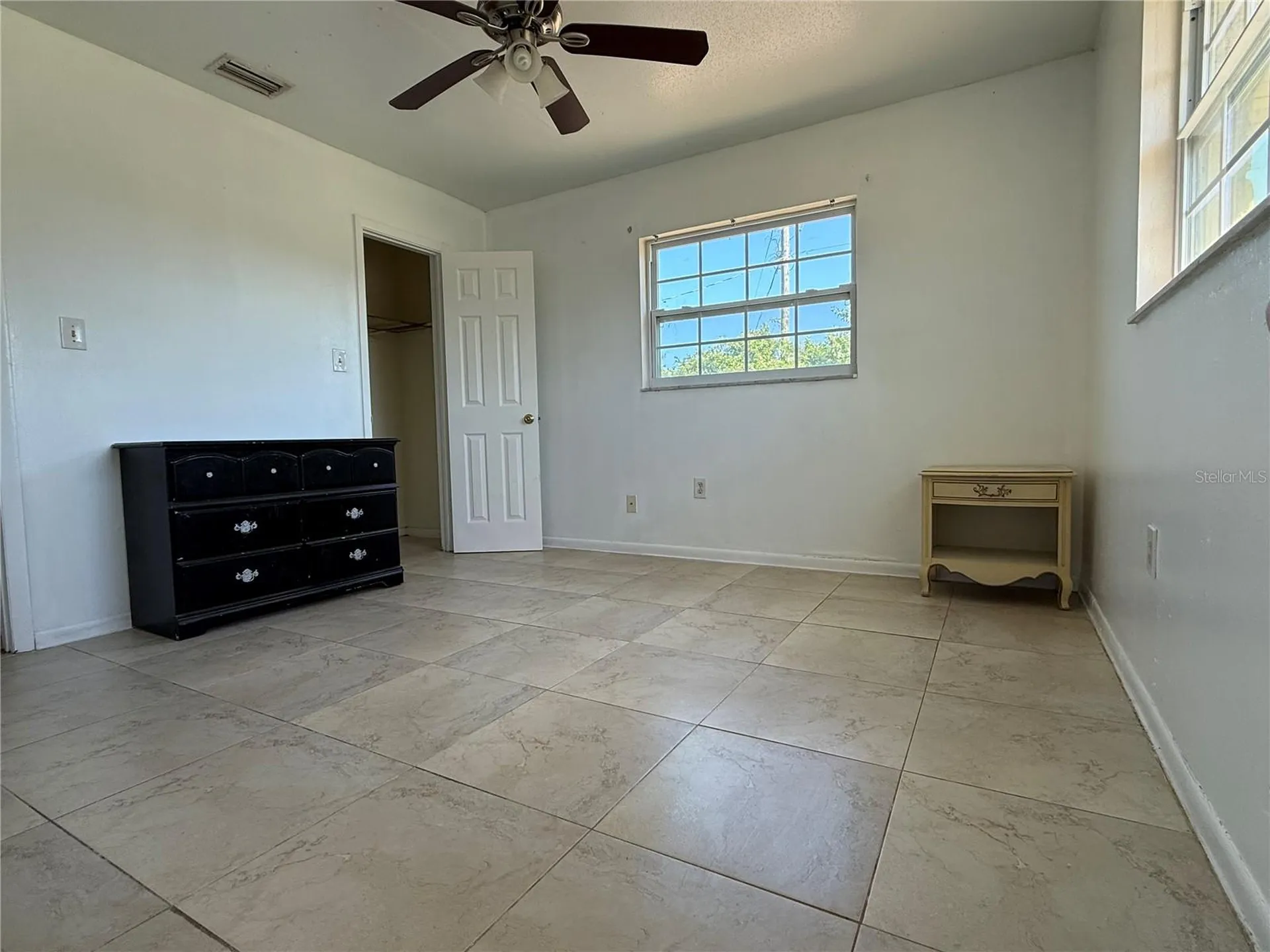 2122 Gulf City Road Ruskin FL 33570