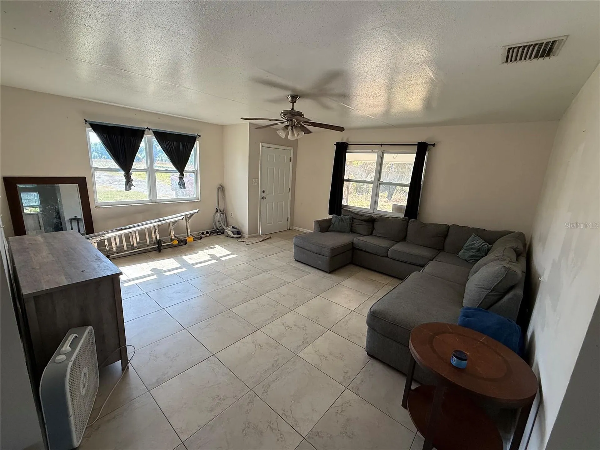 2122 Gulf City Road Ruskin FL 33570