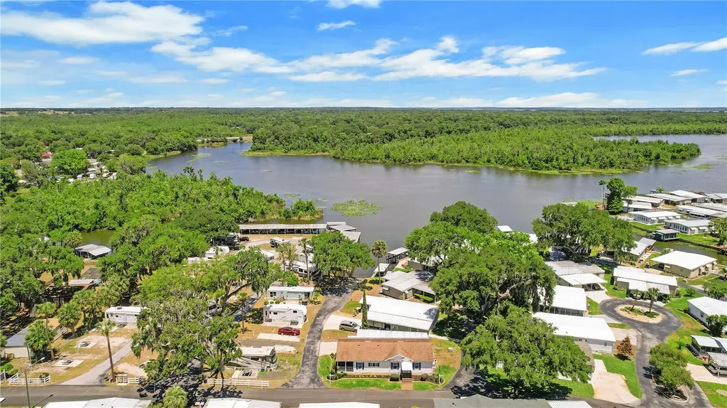 15 Riverview Drive Fruitland Park FL 34731