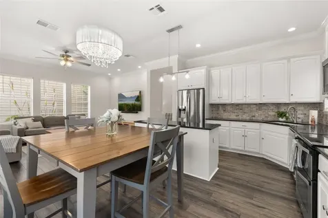 706 Mulberry Avenue Celebration FL 34747