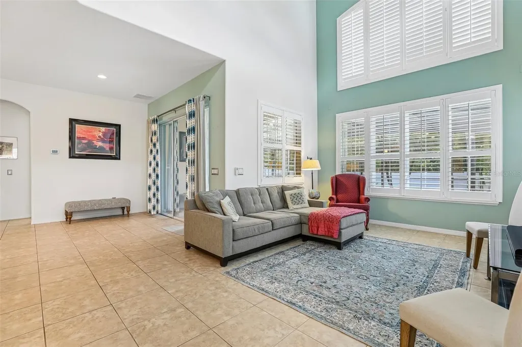 907 Spring Oak Circle Orlando FL 32828