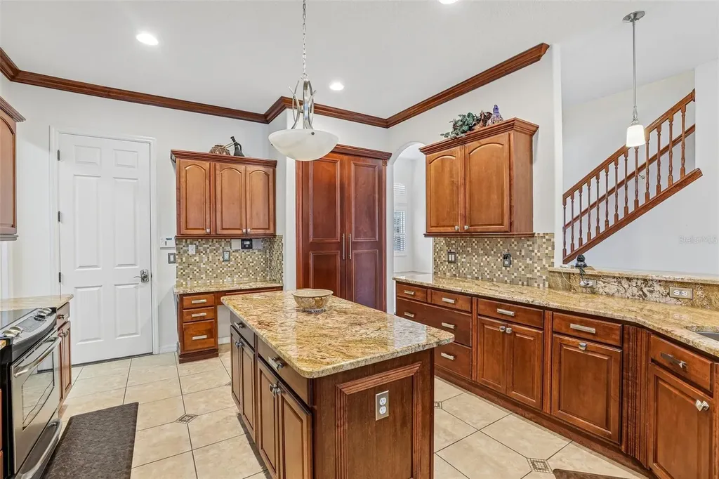 907 Spring Oak Circle Orlando FL 32828