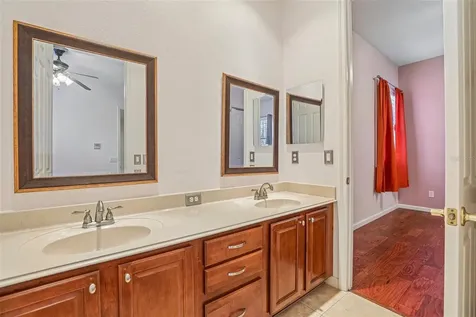907 Spring Oak Circle Orlando FL 32828