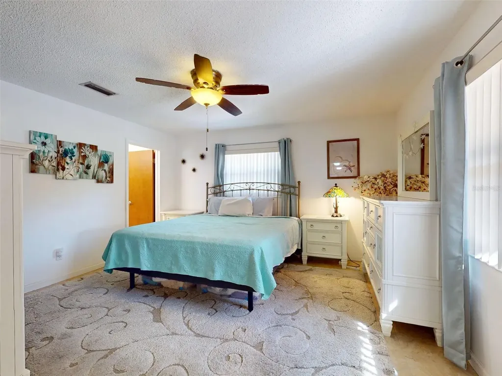 4605 Saxon Drive New Smyrna Beach FL 32169