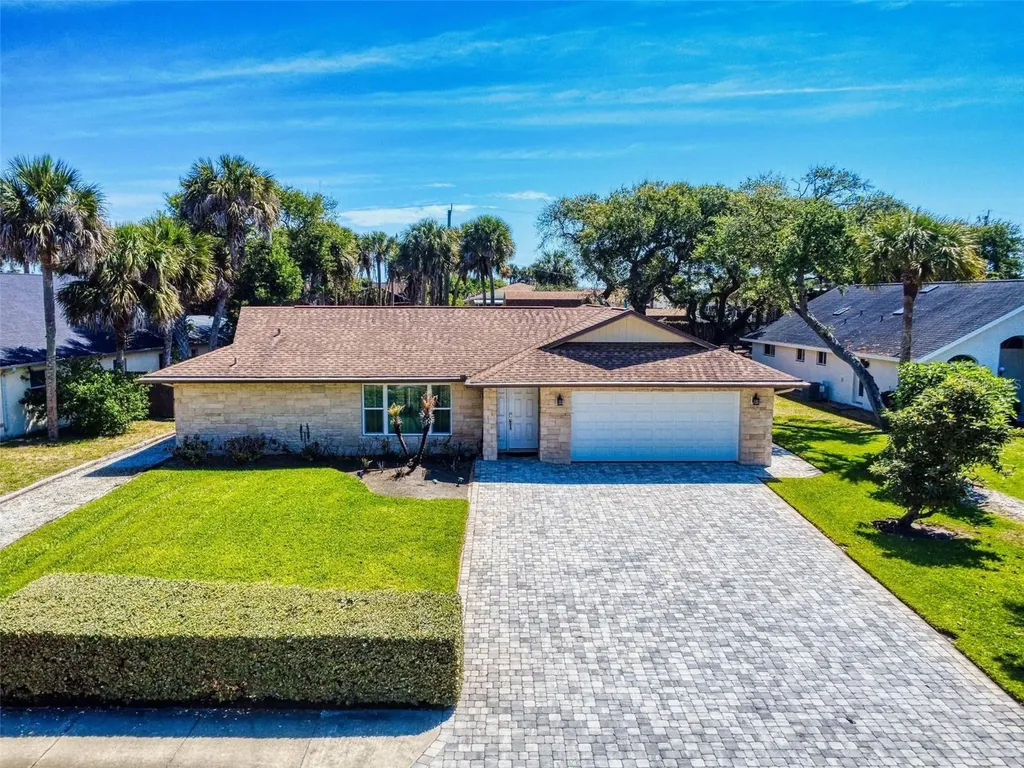 4605 Saxon Drive New Smyrna Beach FL 32169