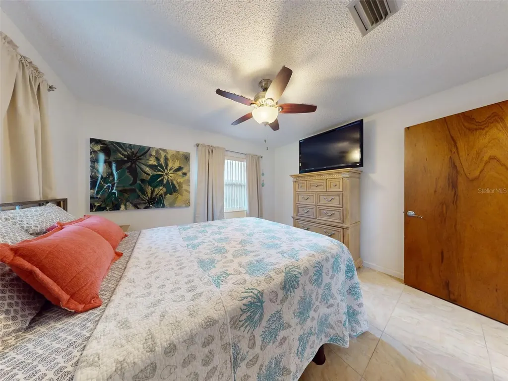 4605 Saxon Drive New Smyrna Beach FL 32169