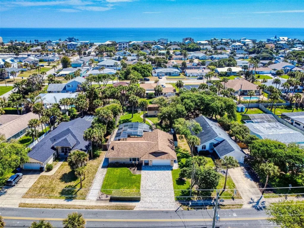 4605 Saxon Drive New Smyrna Beach FL 32169