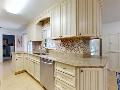 4605 Saxon Drive New Smyrna Beach FL 32169