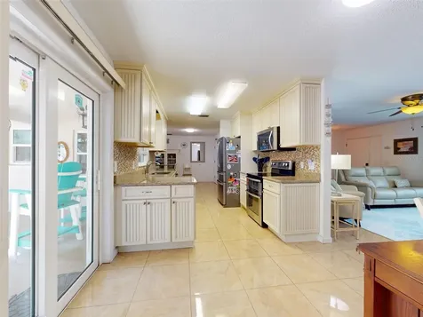 4605 Saxon Drive New Smyrna Beach FL 32169