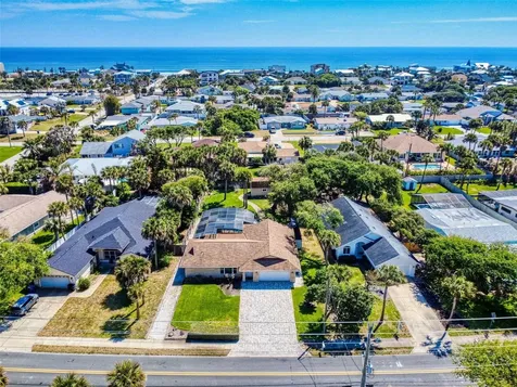 4605 Saxon Drive New Smyrna Beach FL 32169