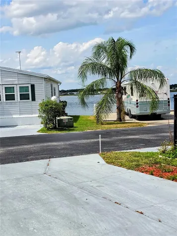 7336 International Circle Lake Wales FL 33898