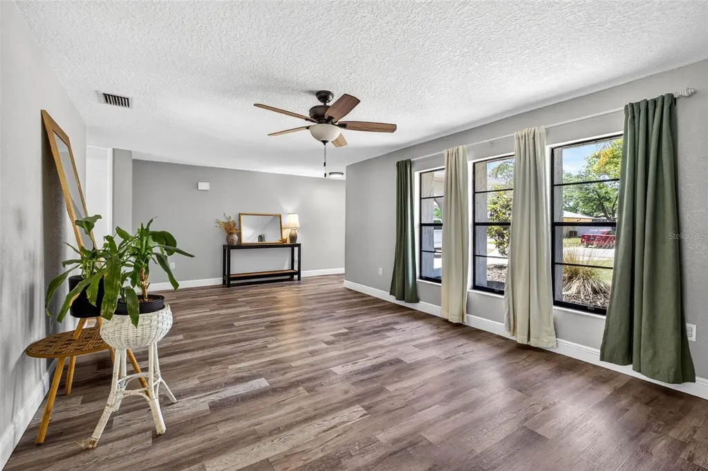 9043 Mccormick Street Spring Hill FL 34608