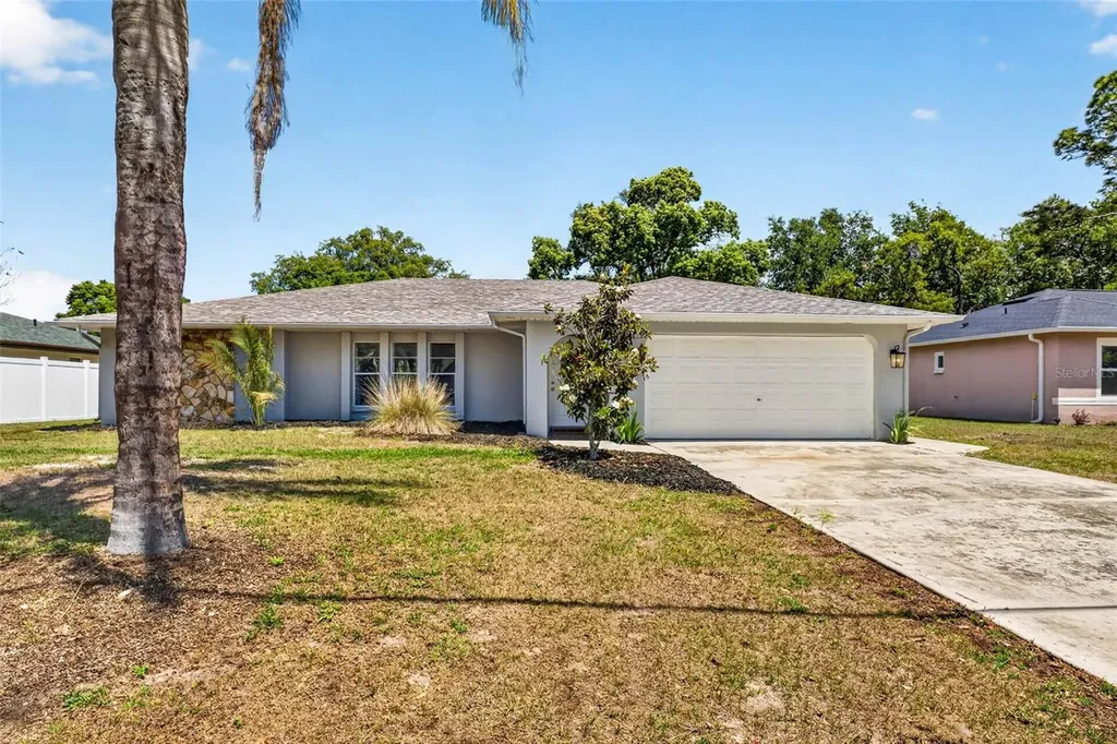 9043 Mccormick Street Spring Hill FL 34608
