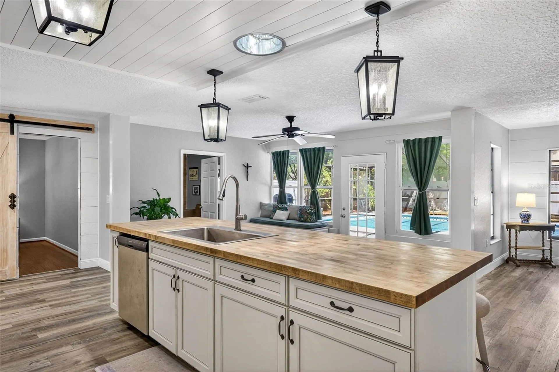 9043 Mccormick Street Spring Hill FL 34608