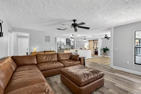 9043 Mccormick Street Spring Hill FL 34608