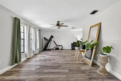 9043 Mccormick Street Spring Hill FL 34608