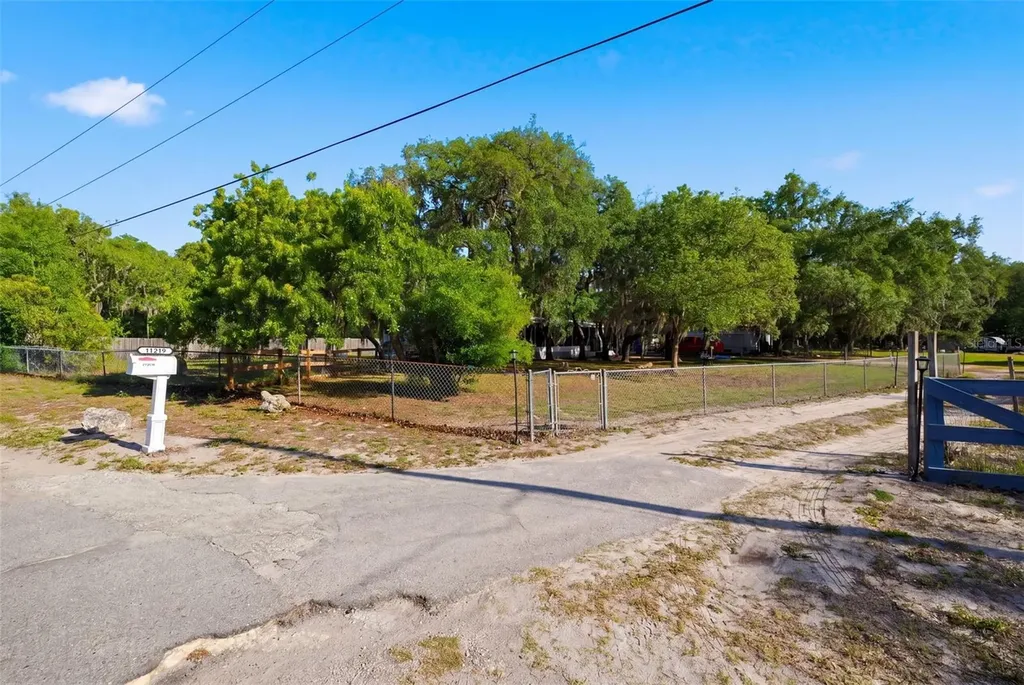 11219 Hook Lane Hudson FL 34669