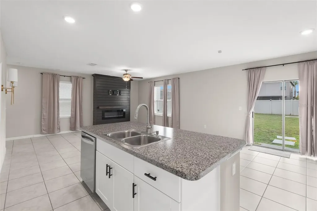 4529 Eternal Prince Drive Sun City Center FL 33573