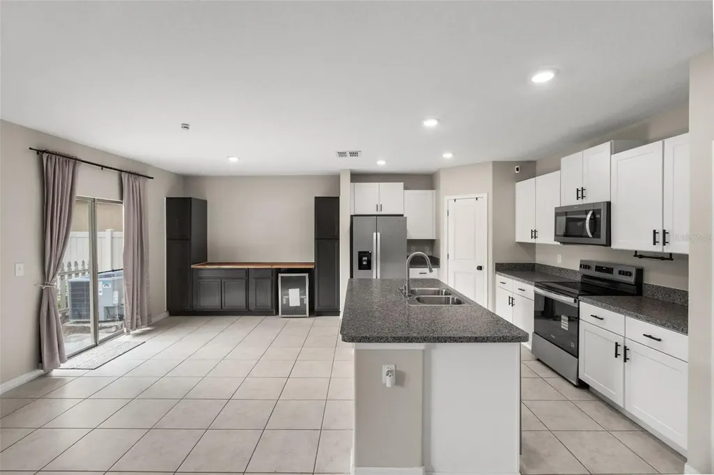 4529 Eternal Prince Drive Sun City Center FL 33573
