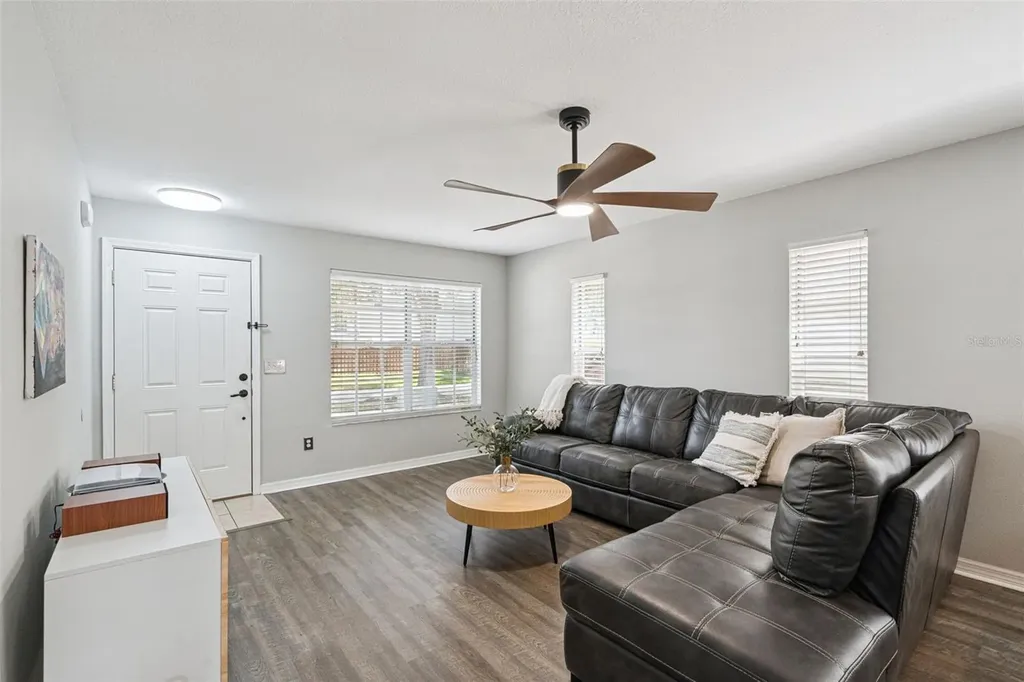 12024 Moccasin Court Orlando FL 32828