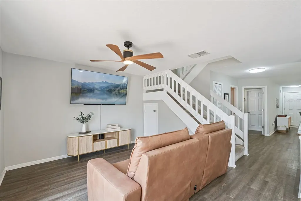 12024 Moccasin Court Orlando FL 32828