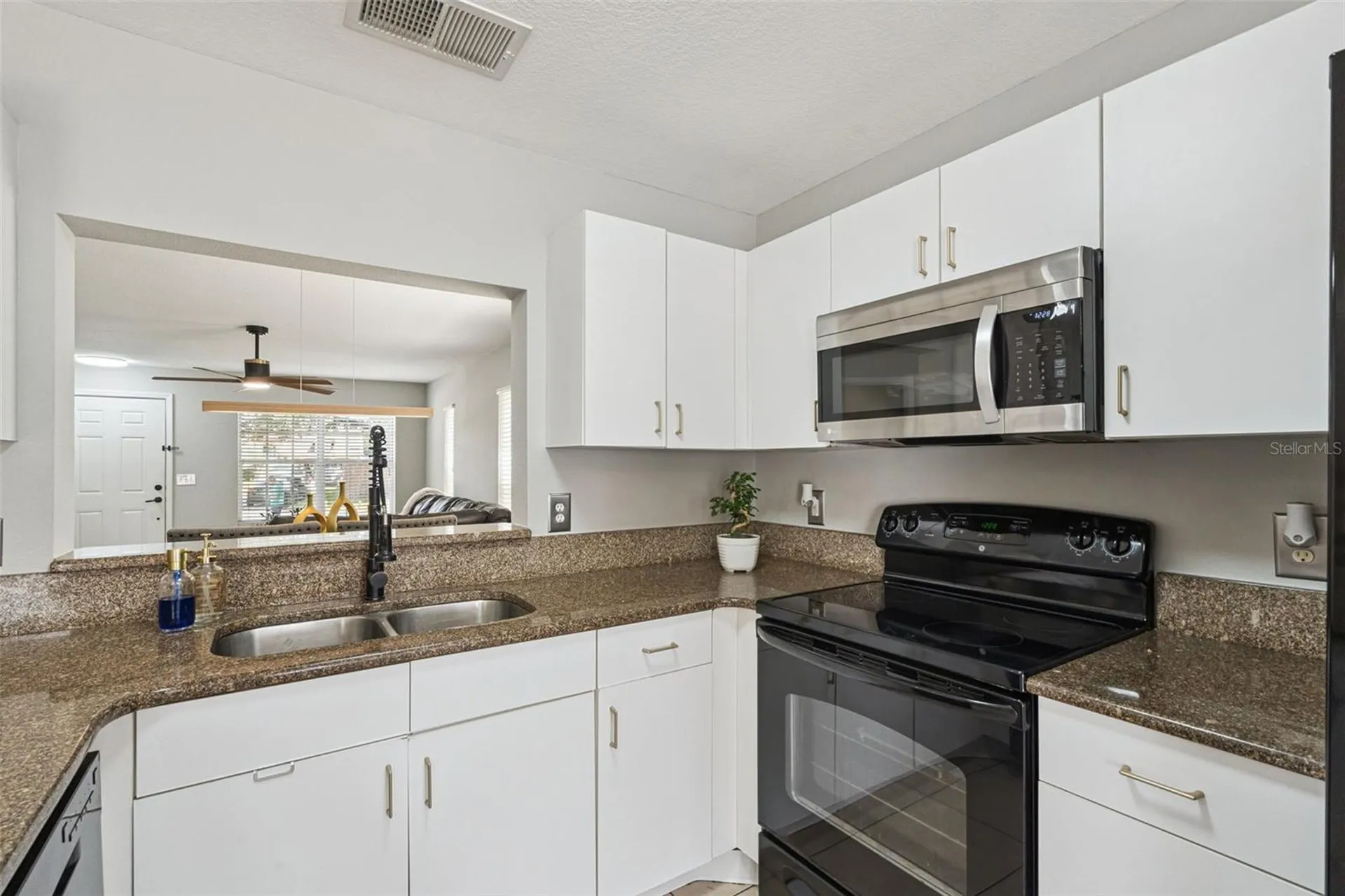 12024 Moccasin Court Orlando FL 32828