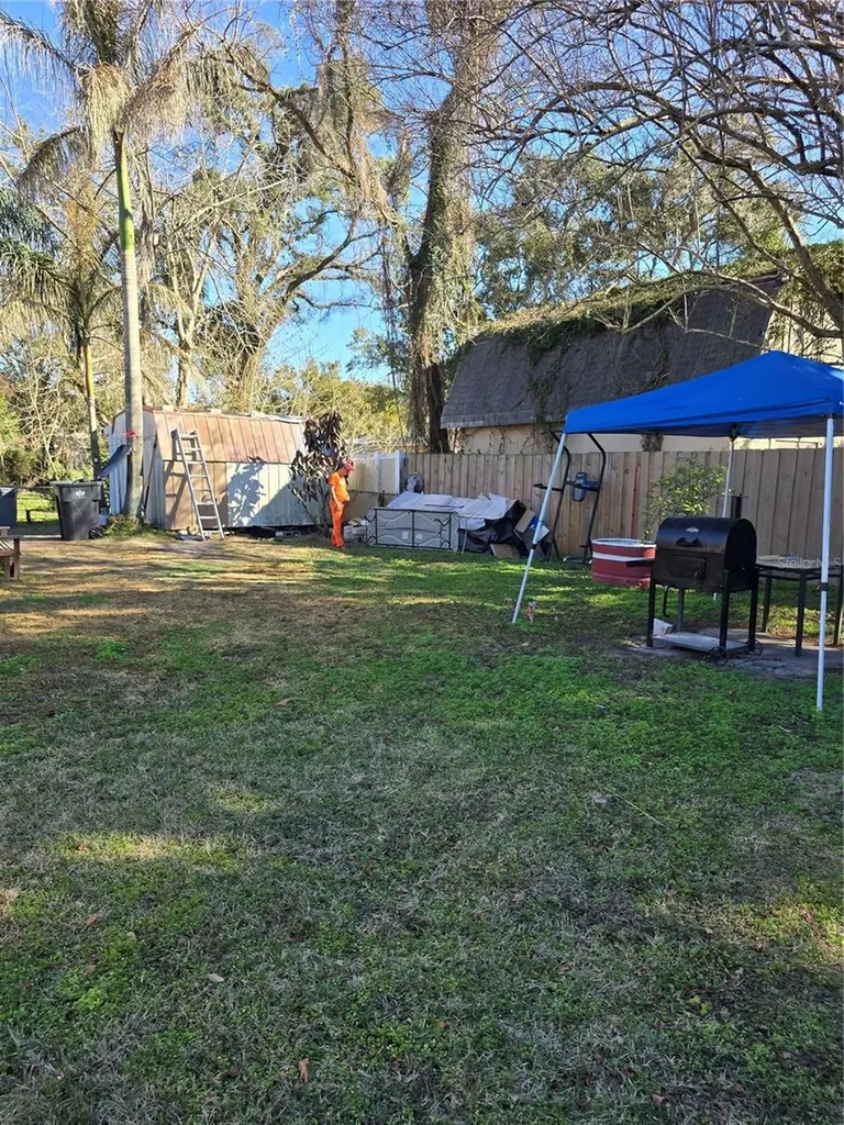 109 Ruby Circle Brandon FL 33510
