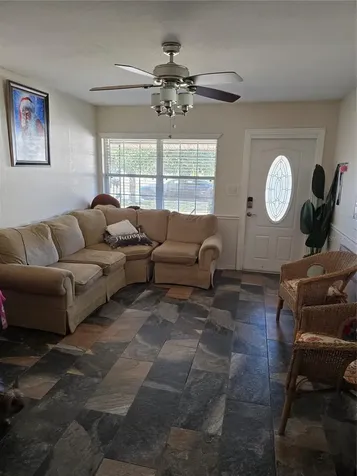 109 Ruby Circle Brandon FL 33510