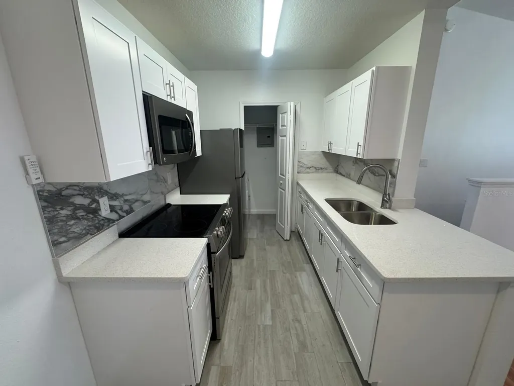 4320 S Kirkman Road Orlando FL 32811