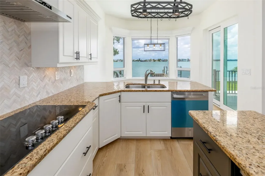 4 Paradise Lane Treasure Island FL 33706