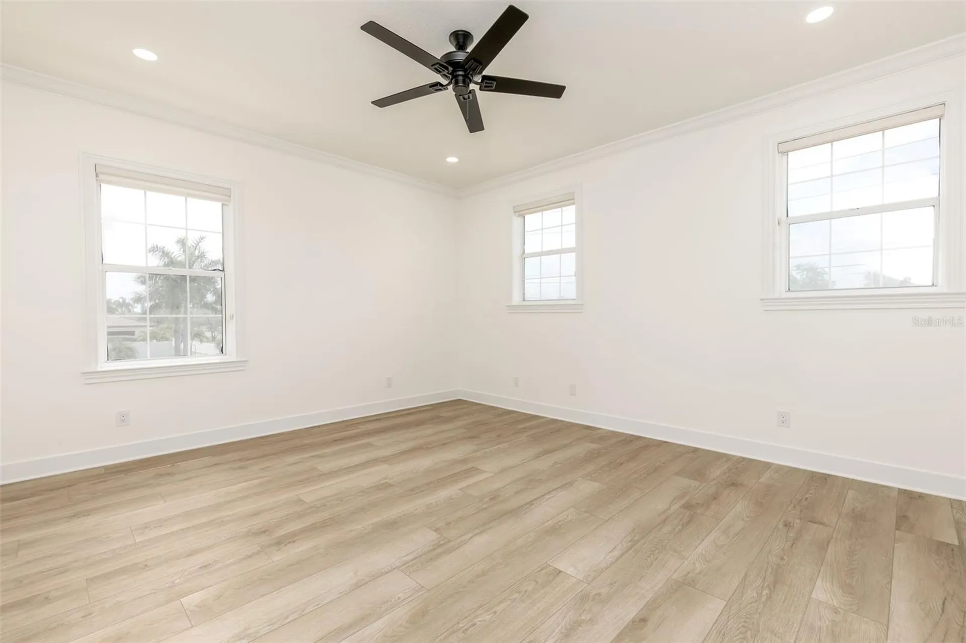 4 Paradise Lane Treasure Island FL 33706