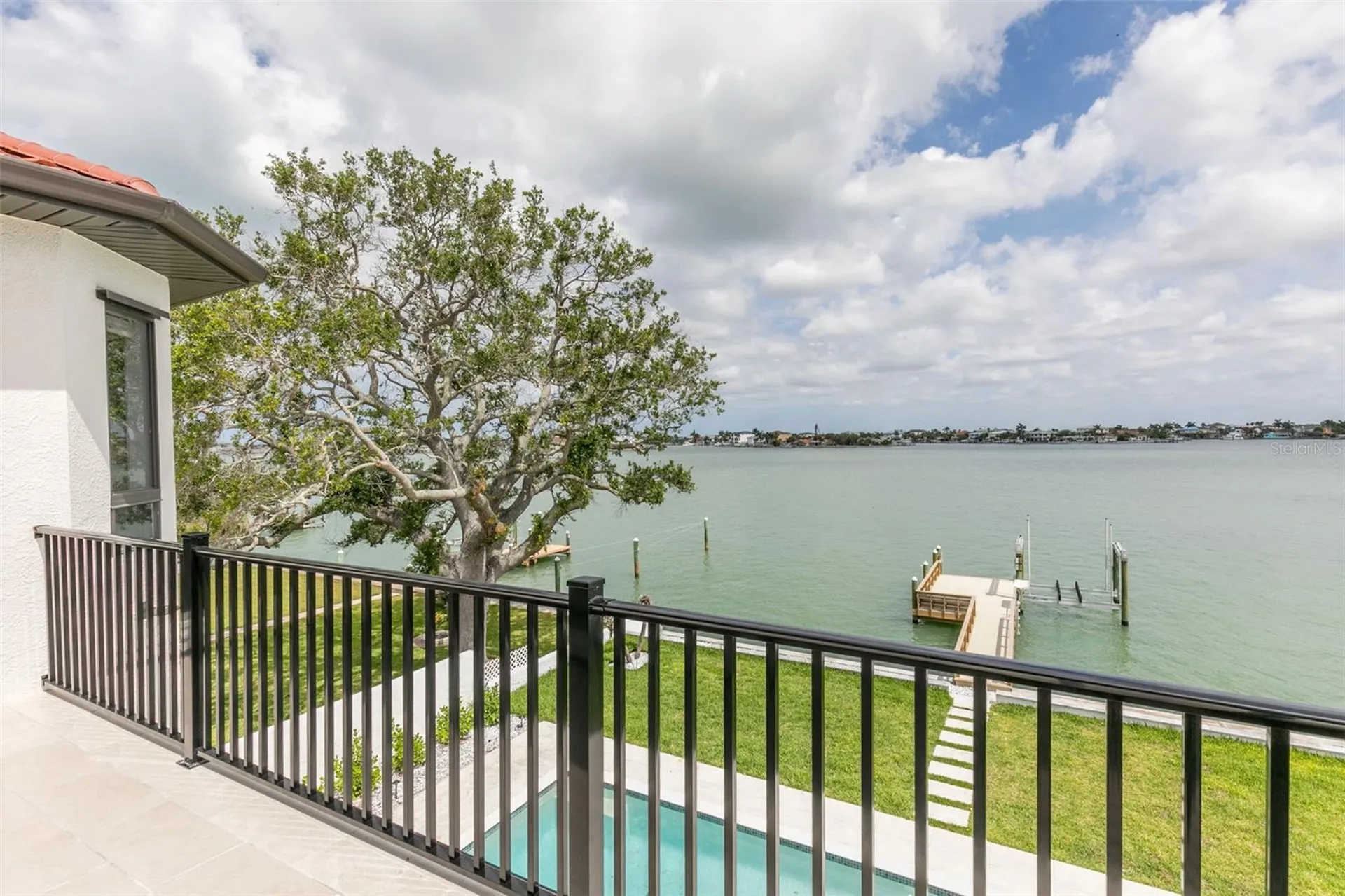 4 Paradise Lane Treasure Island FL 33706