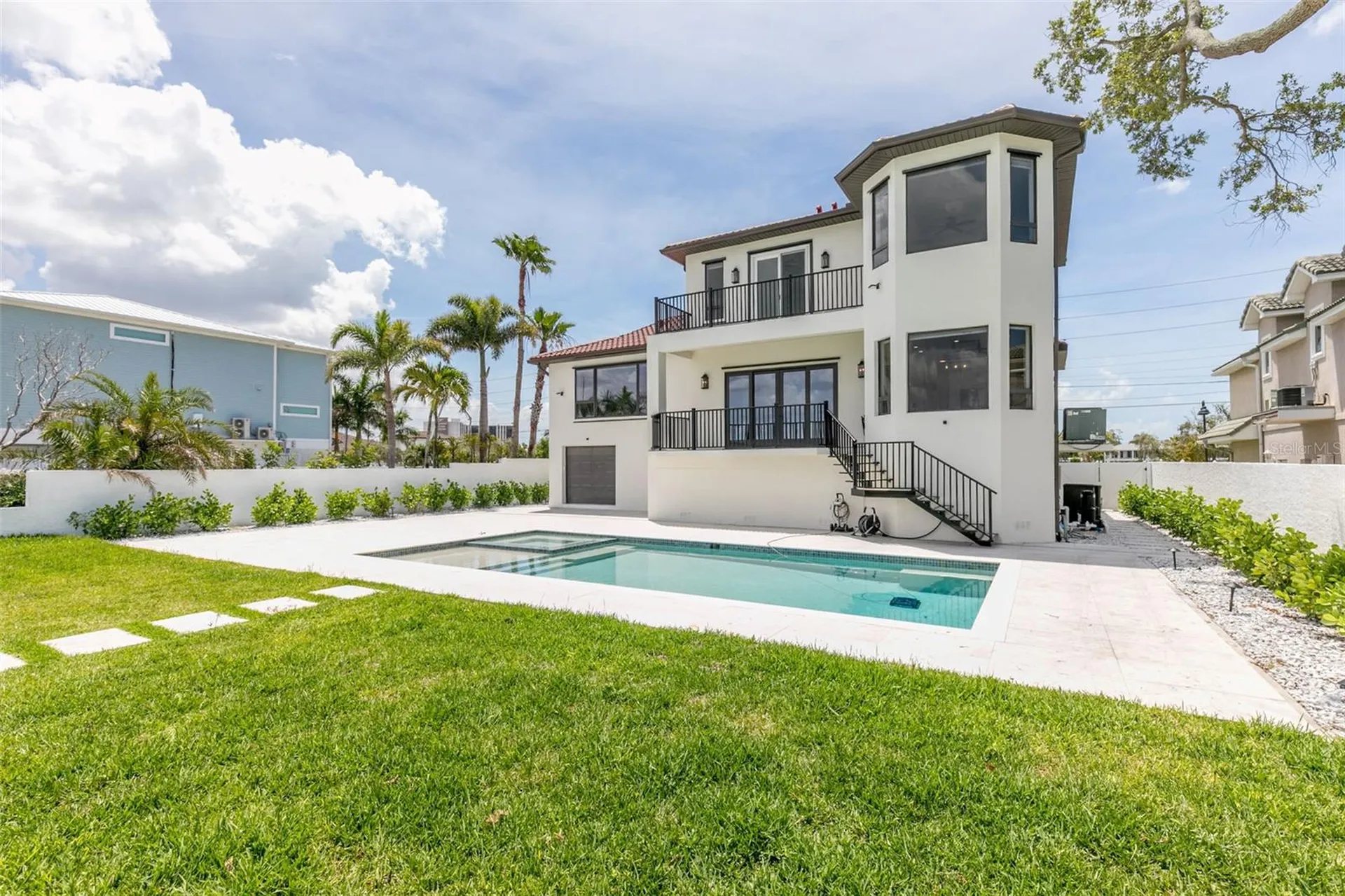 4 Paradise Lane Treasure Island FL 33706