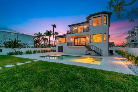 4 Paradise Lane Treasure Island FL 33706