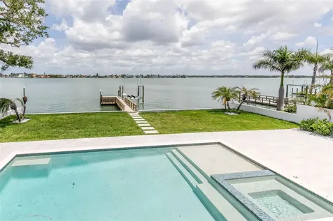 4 Paradise Lane Treasure Island FL 33706