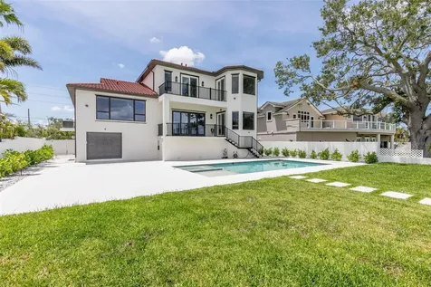 4 Paradise Lane Treasure Island FL 33706