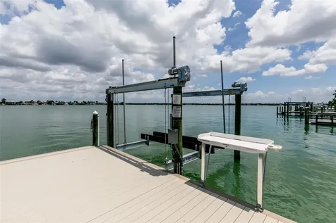 4 Paradise Lane Treasure Island FL 33706
