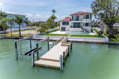 4 Paradise Lane Treasure Island FL 33706
