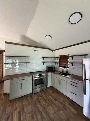 18312 Holister Road Orlando FL 32820