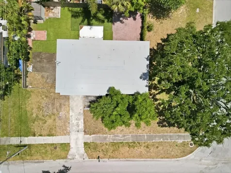 1317 Lady Marion Lane Dunedin FL 34698